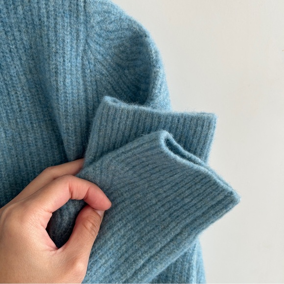 Blue Button-Up Cardigan - Picture 3 of 3